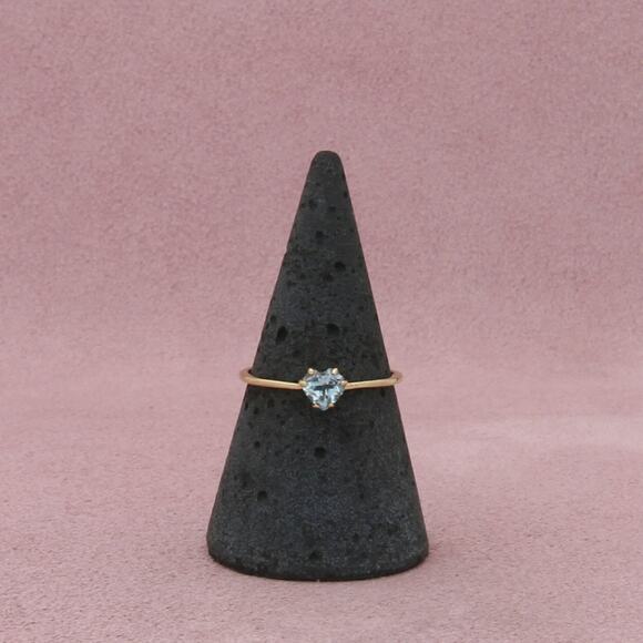 bony levy 14k yellow gold blue topaz heart ring size 7.5 - Picture 1 of 3
